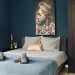 B&k Urban 3*
